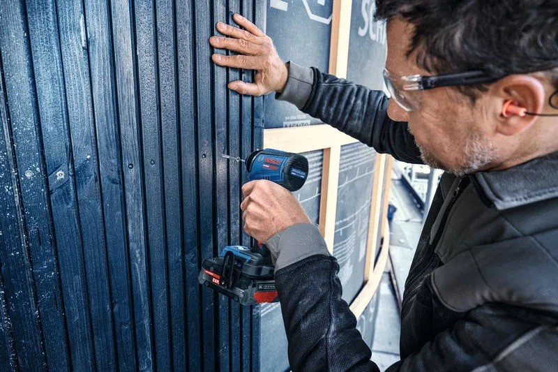 BOSCH EXPERT Zakrętarka udarowa EXDR18V-230 - kompatybilność